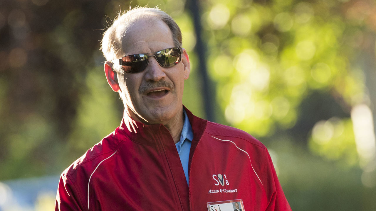 SUN VALLEY, ID - JULY 12: Bill Cowher, former NFL football coach and television analyst for CBS, attends the annual Allen & Company Sun Valley Conference, July 12, 2018 in Sun Valley, Idaho. Every July, some of the world's most wealthy and powerful businesspeople from the media, finance, technology and political spheres converge at the Sun Valley Resort for the exclusive week-long conference.