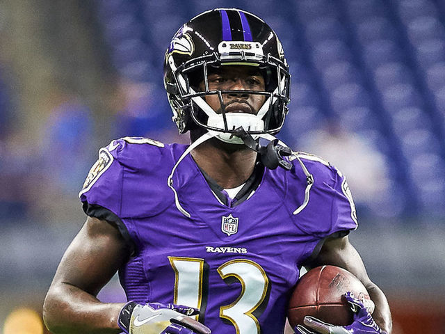 INDIANAPOLIS, IN - AUGUST 20: Baltimore Ravens wide receiver John Brown (13) warms up with the football prior to game action during the preseason NFL game between the Indianapolis Colts and the Baltimore Ravens on August 20, 2018 at Lucas Oil Stadium in Indianapolis, Indiana.