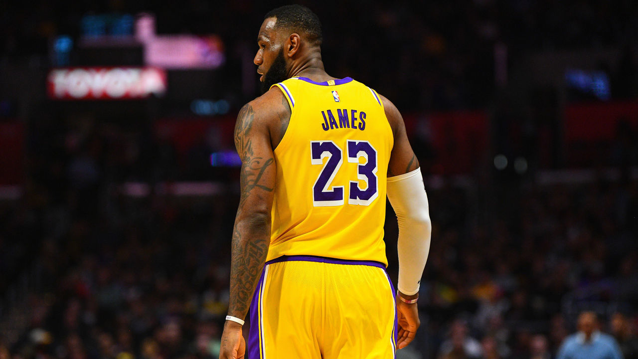 LOS ANGELES, CA - JANUARY 31: Los Angeles Lakers Forward LeBron James (23) looks on during a NBA game between the Los Angeles Lakers and the Los Angeles Clippers on January 31, 2019 at STAPLES Center in Los Angeles, CA.
