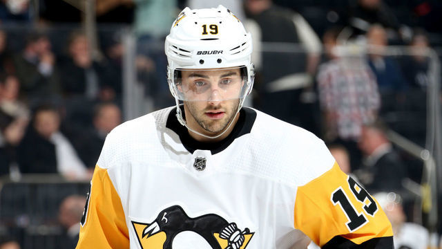 NEW YORK, NY - JANUARY 02: Derick Brassard #19 of the Pittsburgh Penguins looks on against the New York Rangers at Madison Square Garden on January 2, 2019 in New York City.