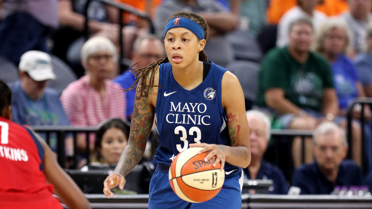 MINNEAPOLIS, MN - AUGUST 19: Seimone Augustus #33 of the Minnesota Lynx handles the ball during the game against the Washington Mystics on August 19, 2018 at Target Center in Minneapolis, Minnesota. Mandatory Copyright Notice: Copyright 2018 NBAE
