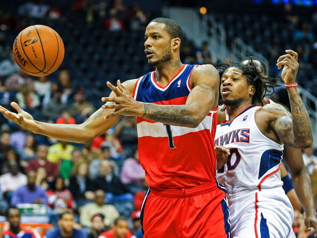 VIDEO: Trevor Ariza hits a buzzer-beater from opposite foul line