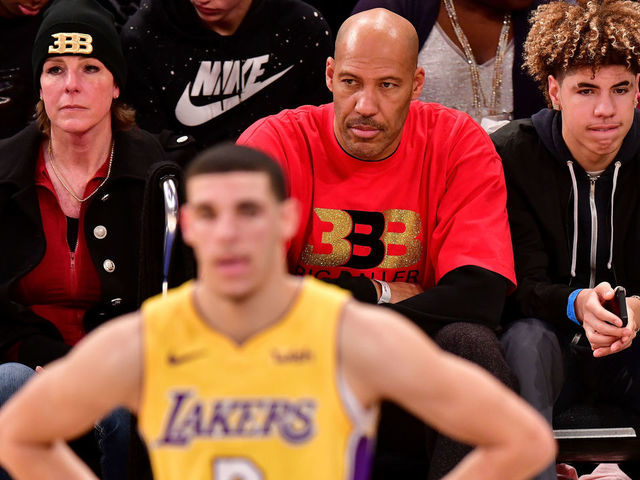 NEW YORK, NY - DECEMBER 12: Tina Ball, Lonzo Ball, LaVar Ball, LaMelo Ball and LiAngelo Ball attend the Los Angeles Lakers Vs New York Knicks game at Madison Square Garden on December 12, 2017 in New York City.