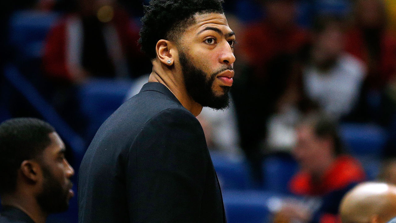 NEW ORLEANS, LOUISIANA - JANUARY 30: Injured Anthony Davis #23 of the New Orleans Pelicans reacts during the first half against the Denver Nuggets at the Smoothie King Center on January 30, 2019 in New Orleans, Louisiana.