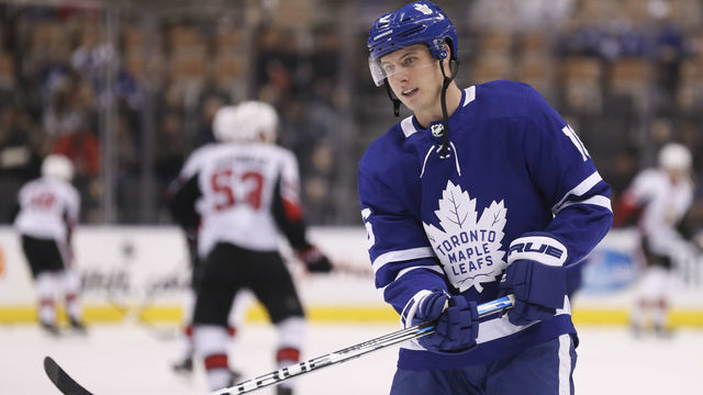 TORONTO, ON - February 6 During the warmup, Toronto Maple Leafs right wing Mitchell Marner (16) works his stick. The Toronto Maple Leafs took on the Ottawa Senators at the Scotiabank Arena. February 6, 2019 (Richard Lautens/Toronto Star via Getty Images)