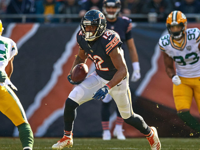 CHICAGO, IL - DECEMBER 16: Chicago Bears wide receiver Allen Robinson (12) runs with the football in action during an NFL game between the Green Bay Packers and the Chicago Bears on December 16, 2018 at Soldier Field in Chicago, IL.