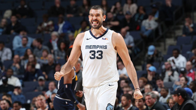 MEMPHIS, TN - JANUARY 28: Marc Gasol #33 of the Memphis Grizzlies reacts to a play against the Denver Nuggets on January 28, 2019 at FedExForum in Memphis, Tennessee. Mandatory Copyright Notice: Copyright 2019 NBAE