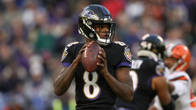 BALTIMORE, MARYLAND - DECEMBER 30: Quarterback Lamar Jackson #8 of the Baltimore Ravens looks to throw the ball in the first quarter against the Cleveland Browns at M&T Bank Stadium on December 30, 2018 in Baltimore, Maryland.