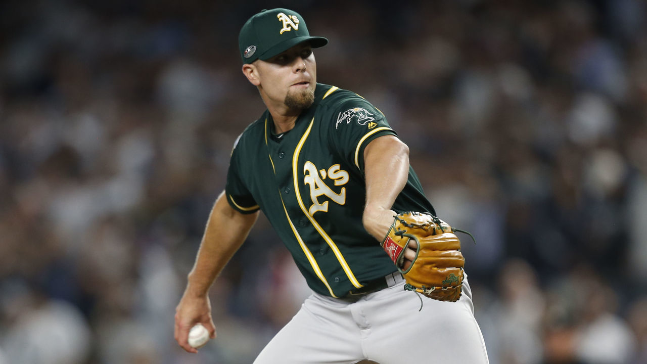 NEW YORK, NY - OCTOBER 3: Blake Treinen #39 of the Oakland Athletics pitches during the game against the New York Yankees in the American League Wild Card Game at Yankee Stadium on October 3, 2018 New York, New York. The Yankees defeated the Athletics 7-2. Zagaris/Oakland Athletics/Getty Images)