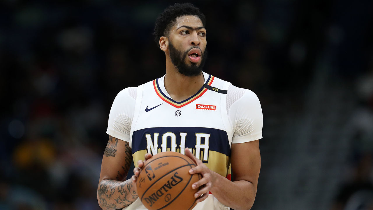 NEW ORLEANS, LOUISIANA - JANUARY 09: Anthony Davis #23 of the New Orleans Pelicans looks on during the game against the Cleveland Cavaliers at Smoothie King Center on January 09, 2019 in New Orleans, Louisiana.