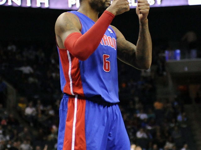 Report: At least 6 teams, mostly contenders, interested in Josh Smith