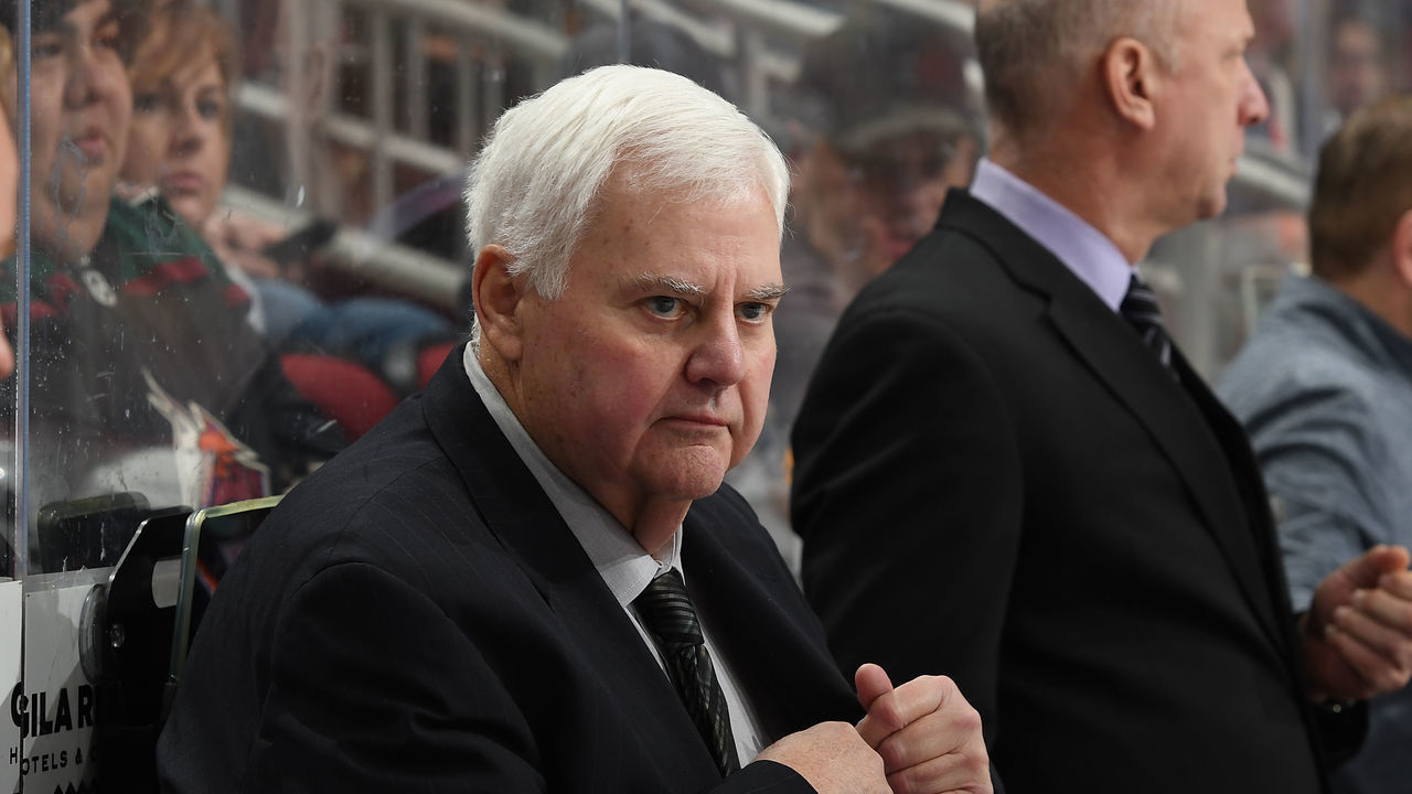 GLENDALE, AZ - JANUARY 02: Head coach Ken Hitchcock of the Edmonton Oilers looks on from the bench during a game against the Arizona Coyotes at Gila River Arena on January 2, 2019 in Glendale, Arizona.