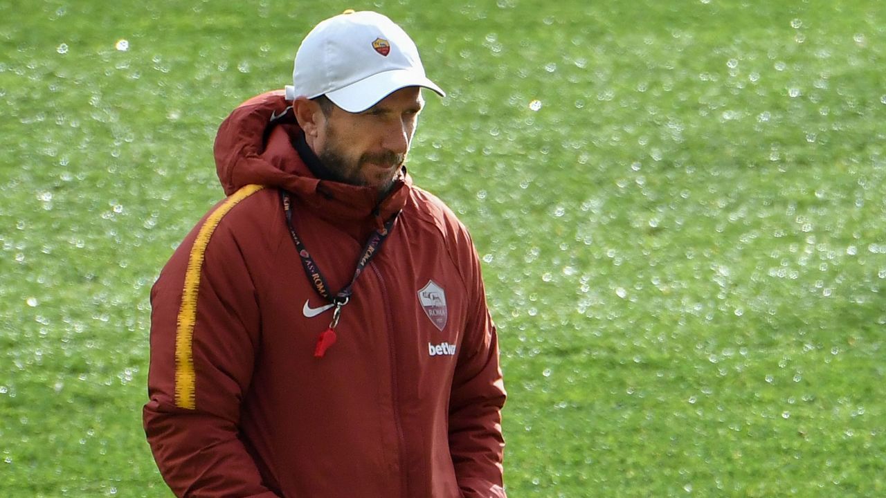 AS Roma Italian coach Eusebio Di Francesco supervises a training session on February 11, 2019 at AS Roma's training ground in Trigoria, south of Rome, on the eve of the UEFA Champions League round of 16 first leg football match AS Roma vs FC Porto.