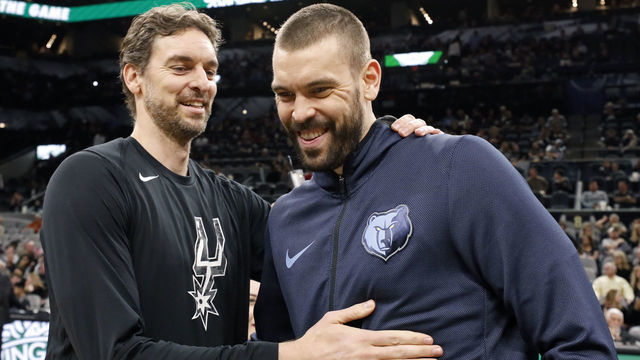 SAN ANTONIO, TX - JANUARY 5: Pau Gasol #16 of the San Antonio Spurs talks with his brother Marc Gasol #33 of the Memphis Grizzlies before an NBA game held January 5, 2019 at the AT&T Center in San Antonio, Texas.