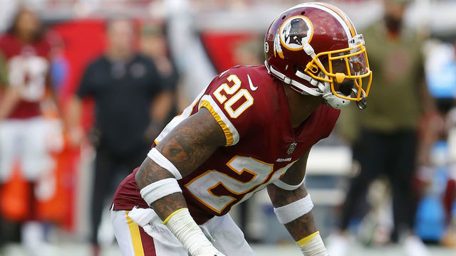 TAMPA, FL - NOV 11: Ha Ha Clinton-Dix (20) of the Redskins back peddles during the regular season game between the Washington Redskins and the Tampa Bay Buccaneers on November 11, 2018 at Raymond James Stadium in Tampa, Florida.