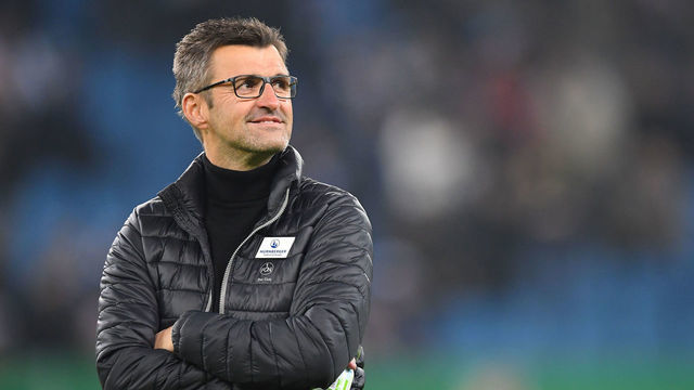 HAMBURG, GERMANY - FEBRUARY 05: Michael Kollner, head coach of Nuernberg looks on during the round of 16 match between Hamburger SV and 1.FC Nuernberg at Volksparkstadion on February 05, 2019 in Hamburg, Germany.