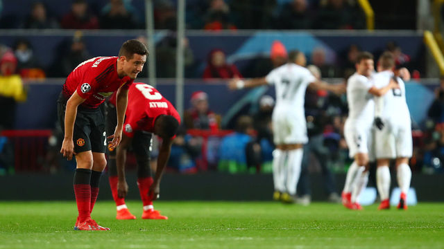 MANCHESTER, ENGLAND - FEBRUARY 12: Ander Herrera of Manchester United reacts after Paris Saint-Germain's second goal during the UEFA Champions League Round of 16 First Leg match between Manchester United and Paris Saint-Germain at Old Trafford on February 12, 2019 in Manchester, England.