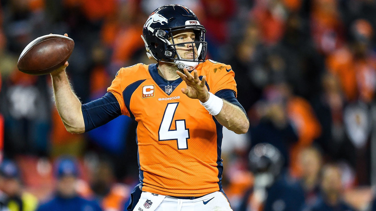 DENVER, CO - DECEMBER 30: Quarterback Case Keenum #4 of the Denver Broncos passes against the Los Angeles Chargers in the fourth quarter of a game at Broncos Stadium at Mile High on December 30, 2018 in Denver, Colorado.