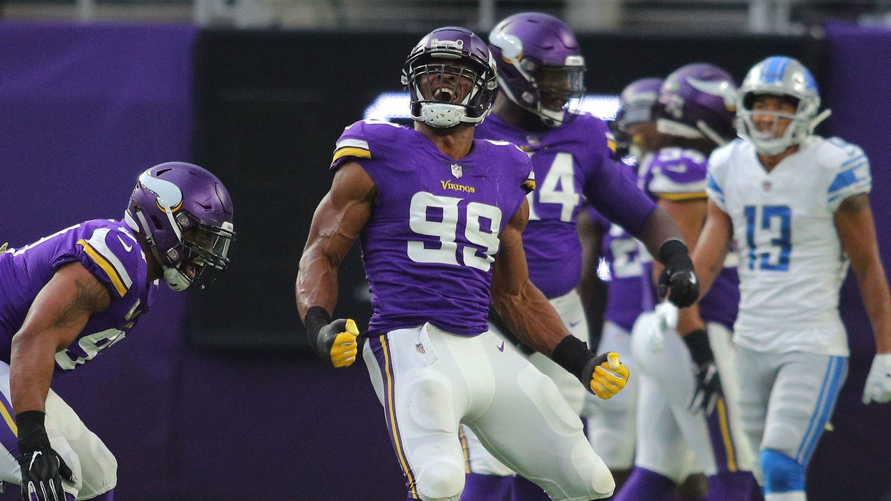MINNEAPOLIS, MN - NOVEMBER 4: (L-R) Everson Griffen #97 and Danielle Hunter #99 of the Minnesota Vikings celebrate Hunters sack of Matthew Stafford #9 of the Detroit Lions in the first half at U.S. Bank Stadium on November 4, 2018 in Minneapolis, Minnesota.