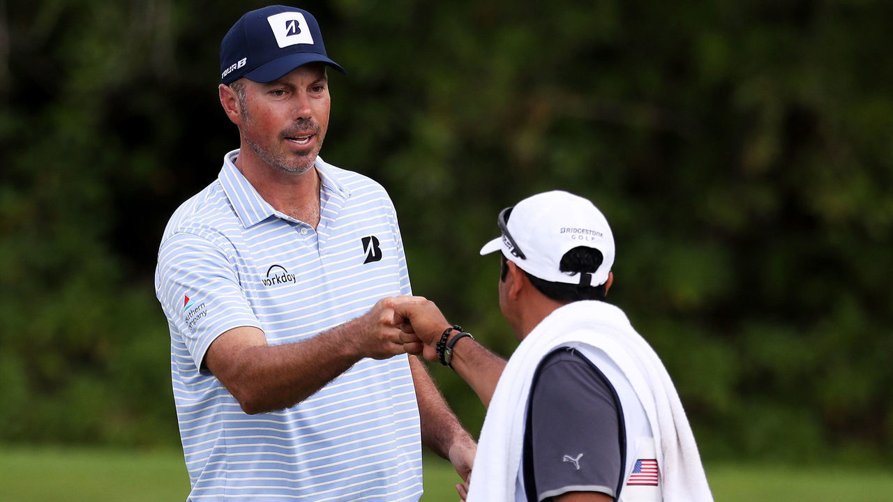 PLAYA DEL CARMEN, MEXICO - NOVEMBER 08: Matt Kuchar of the United States reacts to his birdie on the 16th green during the first round of the Mayakoba Golf Classic at El Camaleon Mayakoba Golf Course on November 08, 2018 in Playa del Carmen, Mexico.