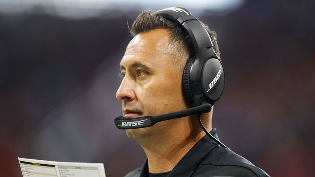 ATLANTA, GA - SEPTEMBER 16: Atlanta Falcons offensive coordinator Steve Sarkisian looks on during an NFL football game between the Carolina Panthers and Atlanta Falcons on September 16, 2018 at Mercedes-Benz Stadium.