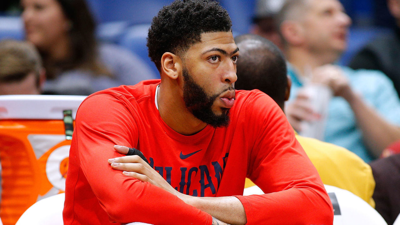 NEW ORLEANS, LOUISIANA - FEBRUARY 12: Anthony Davis #23 of the New Orleans Pelicans reacts during the second half against the Orlando Magic at the Smoothie King Center on February 12, 2019 in New Orleans, Louisiana.