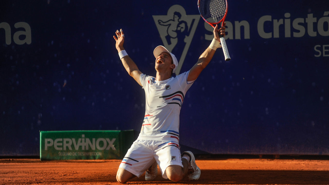 Diego Schwartzman of Argentina celebrates after winning a point during a semifinal match against Dominc Thiem of Austria as part of Argentina Open ATP 250 2019 at Buenos Aires Lawn Tennis Club on February 16, 2019 in Buenos Aires, Argentina.