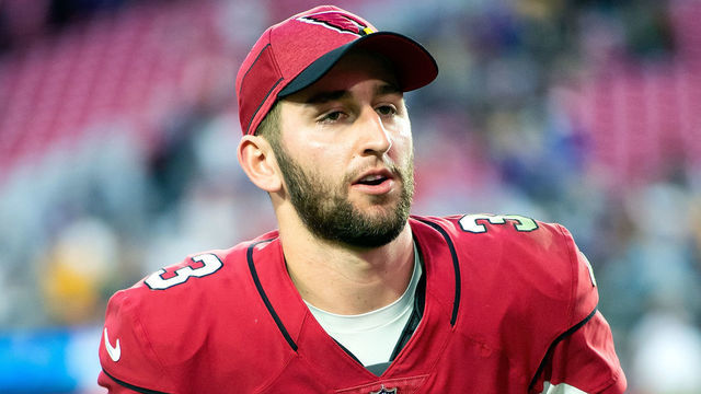 GLENDALE, AZ - DECEMBER 23: Arizona Cardinals quarterback Josh Rosen (3) runs off the field after the NFL football game between the Los Angeles Rams and the Arizona Cardinals on December 23, 2018 at State Farm Stadium in Glendale, AZ.