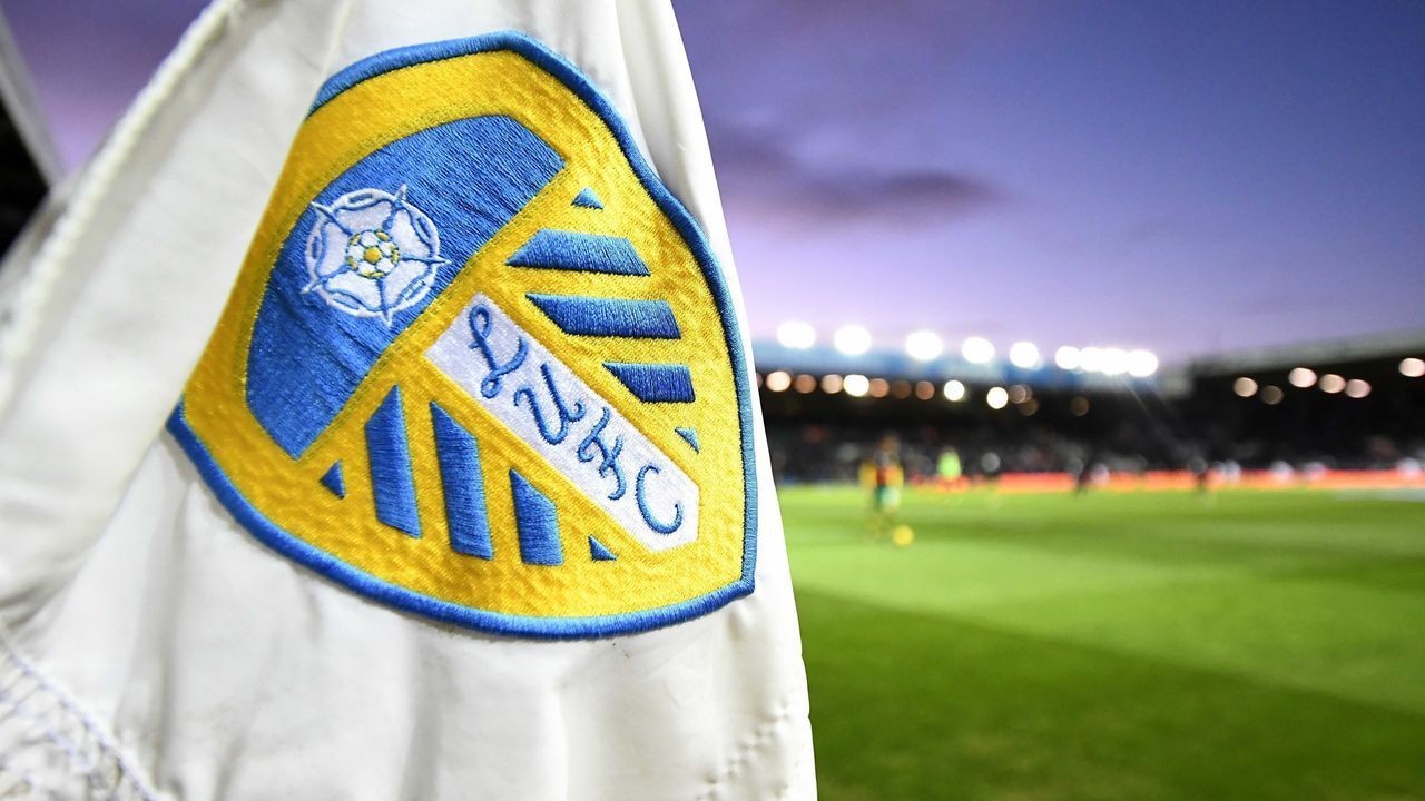 LEEDS, ENGLAND - FEBRUARY 02: Detailed view of Leeds United crest is seen on corner flag prior to the Sky Bet Championship match between Leeds United and Norwich City at Elland Road on February 02, 2019 in Leeds, England.