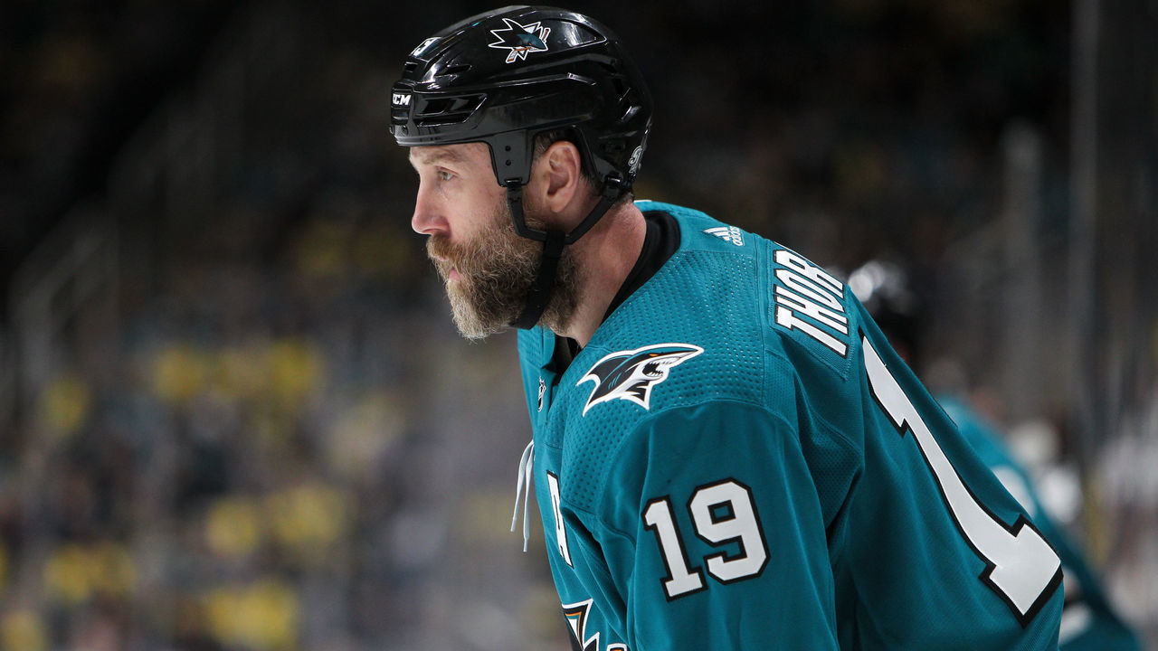 SAN JOSE, CA - FEBRUARY 16: Joe Thornton #19 of the San Jose Sharks prepares for a face-off against the Vancouver Canucks at SAP Center on February 16, 2019 in San Jose, California