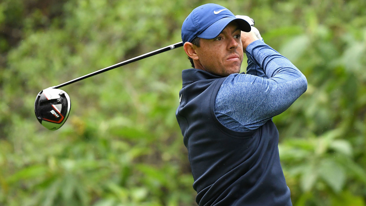 PACIFIC PALISADES, CALIFORNIA - FEBRUARY 15: Rory McIlroy of Northern Ireland hits a tee shot on the 12th hole during the second round of the Genesis Open at Riviera Country Club on February 15, 2019 in Pacific Palisades, California.