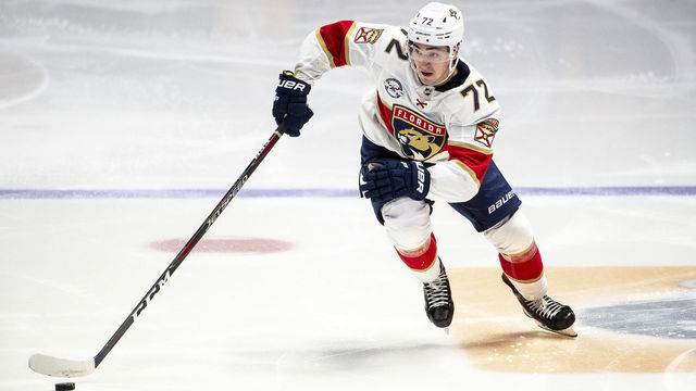 NASHVILLE, TN - JANUARY 19: Frank Vatrano #72 of the Florida Panthers skates against the Nashville Predators during a NHL game at Bridgestone Arena on January 19, 2019 in Nashville, Tennessee.