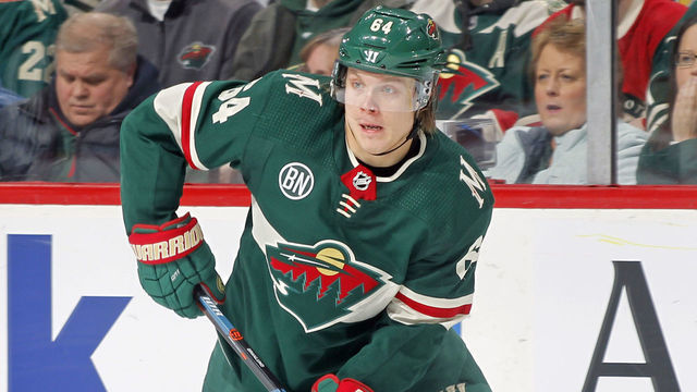 ST. PAUL, MN - DECEMBER 31: Mikael Granlund #64 of the Minnesota Wild skates with the puck during a game with the Pittsburgh Penguins at Xcel Energy Center on December 31, 2018 in St. Paul, Minnesota.