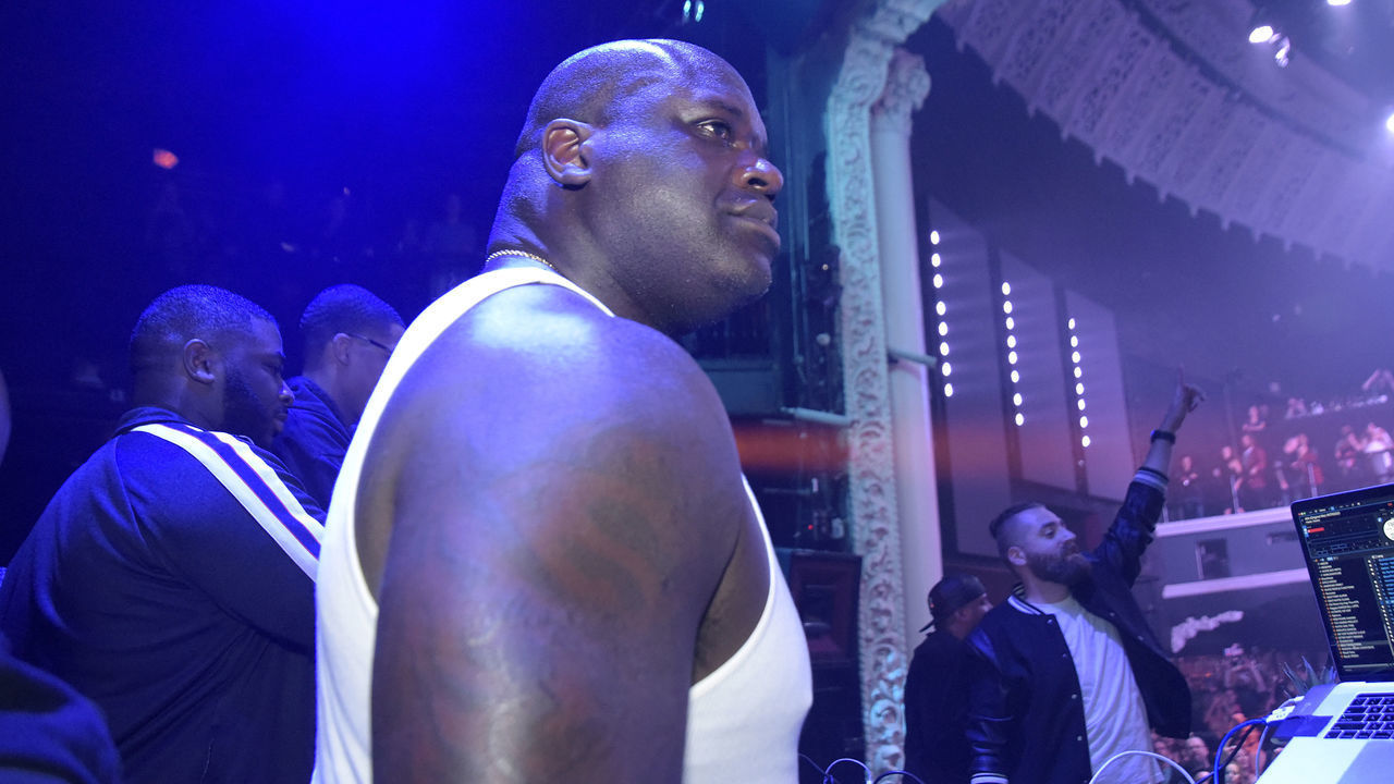 LOS ANGELES, CALIFORNIA - DECEMBER 01: DJ Diesel (aka NBA legend Shaquille O'Neal) performs at 'Let's Be Friends 2018'at Avalon Hollywood on December 01, 2018 in Los Angeles, California.
