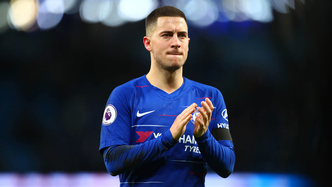 MANCHESTER, ENGLAND - FEBRUARY 10: Eden Hazard of Chelsea looks dejected at the end of the Premier League match between Manchester City and Chelsea FC at Etihad Stadium on February 10, 2019 in Manchester, United Kingdom.