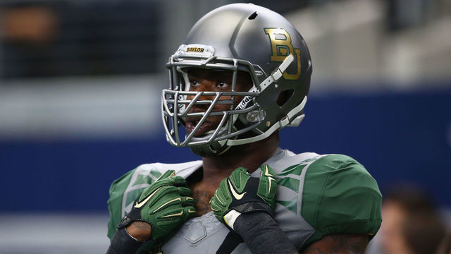 ARLINGTON, TX - OCTOBER 03: Shawn Oakman #2 of the Baylor Bears before a game against the Texas Tech Red Raiders at AT&T Stadium on October 3, 2015 in Arlington, Texas.