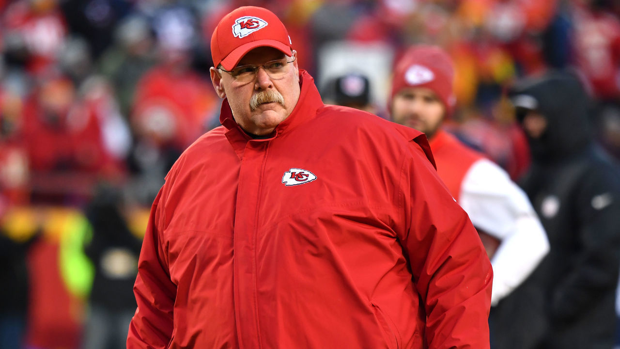 KANSAS CITY, MISSOURI - JANUARY 20: head coach Andy Reid of the Kansas City Chiefs looks on before the AFC Championship Game annat Arrowhead Stadium on January 20, 2019 in Kansas City, Missouri.