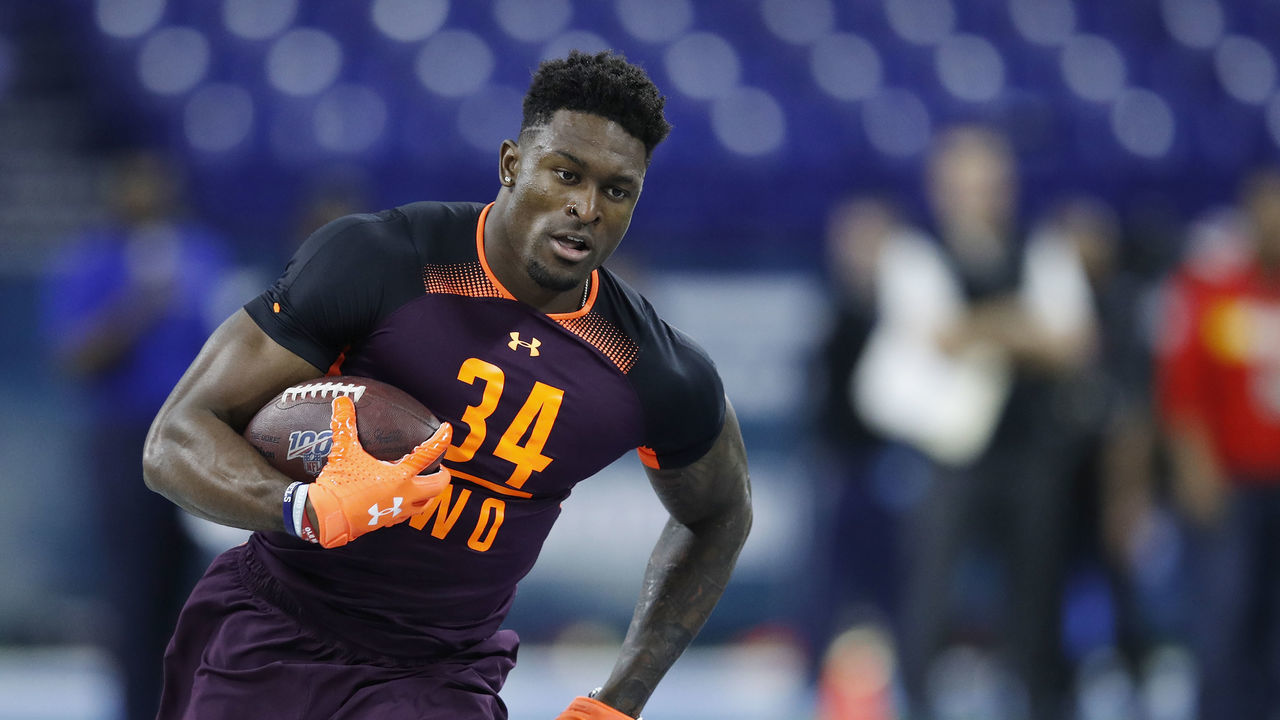 INDIANAPOLIS, IN - MARCH 02: Wide receiver D.K. Metcalf of Ole Miss works out during day three of the NFL Combine at Lucas Oil Stadium on March 2, 2019 in Indianapolis, Indiana.