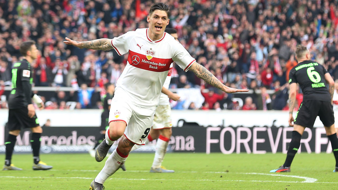 STUTTGART, GERMANY - MARCH 03: Steven Zuber of Stuttgart celebrates his goal during the Bundesliga match between VfB Stuttgart and Hannover 96 at Mercedes-Benz Arena on March 03, 2019 in Stuttgart, Germany.