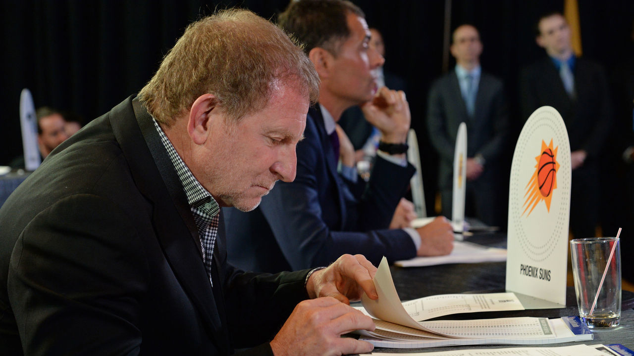 NEW YORK, NEW YORK - MAY 16: Robert Sarver of the Phoenix Suns takes notes inside the lottery room during the 2017 NBA Draft Lottery at the New York Hilton in New York, New York. Mandatory Copyright Notice: Copyright 2017 NBAE