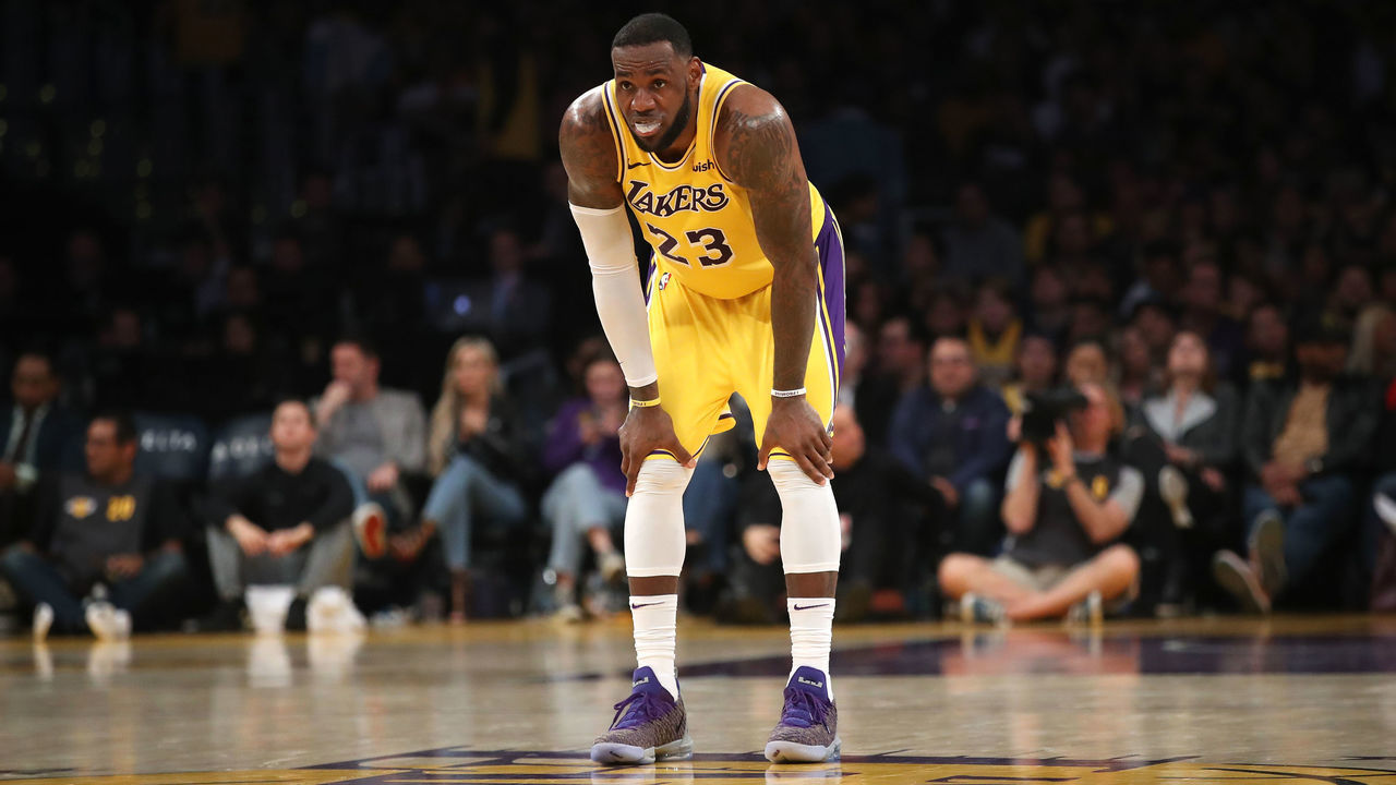 LOS ANGELES, CALIFORNIA - MARCH 04: LeBron James #23 of the Los Angeles Lakers looks on during the second half of a game against the LA Clippers at Staples Center on March 04, 2019 in Los Angeles, California. The Los Angeles Clippers defeated the Los Angeles Lakers 113-105.