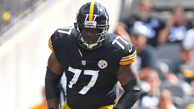 PITTSBURGH, PA - SEPTEMBER 16: Marcus Gilbert #77 of the Pittsburgh Steelers in action during the game against the Kansas City Chiefs at Heinz Field on September 16, 2018 in Pittsburgh, Pennsylvania.