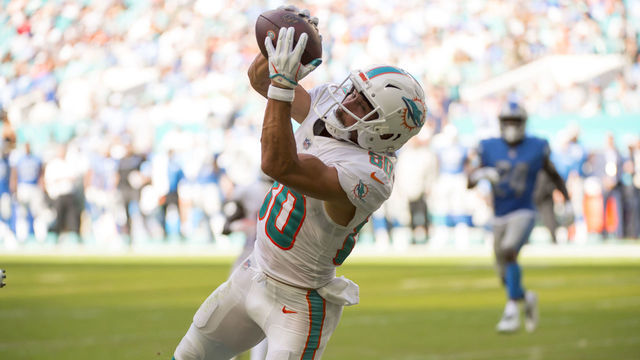 MIAMI GARDENS, FL - OCTOBER 21: Miami Dolphins Wide Receiver Danny Amendola (80) catches a pass in the end zone to score a touchdown during the NFL football game between the Detroit Lions and the Miami Dolphins on October 21, 2018 at the Hard Rock Stadium in Miami Gardens, FL.