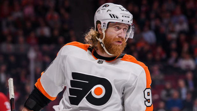 MONTREAL, QC - FEBRUARY 21: Philadelphia Flyers right wing Jakub Voracek (93) looks on during the thirdperiod of the NHL game between the Philadelphia Flyers and the Montreal Canadiens on february 21, 2019, at the Bell Centre in Montreal, QC