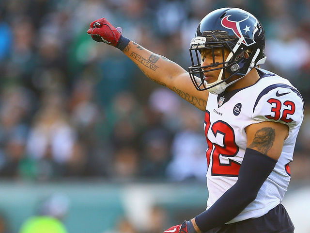 PHILADELPHIA, PA - DECEMBER 23: Free safety Tyrann Mathieu #32 of the Houston Texans celebrates an interception by inside linebacker Benardrick McKinney #55 (not pictured) against the Philadelphia Eagles during the third quarter at Lincoln Financial Field on December 23, 2018 in Philadelphia, Pennsylvania.