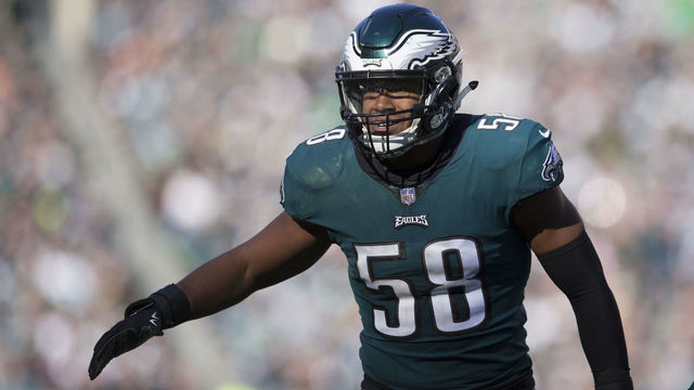 PHILADELPHIA, PA - OCTOBER 21: Jordan Hicks #58 of the Philadelphia Eagles reacts against the Carolina Panthers at Lincoln Financial Field on October 21, 2018 in Philadelphia, Pennsylvania.