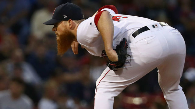 BOSTON, MA - SEPTEMBER 30: Craig Kimbrel #46 of the Boston Red Sox pitches at the top of the ninth inning of the game against the New York Yankees at Fenway Park on September 30, 2018 in Boston, Massachusetts.