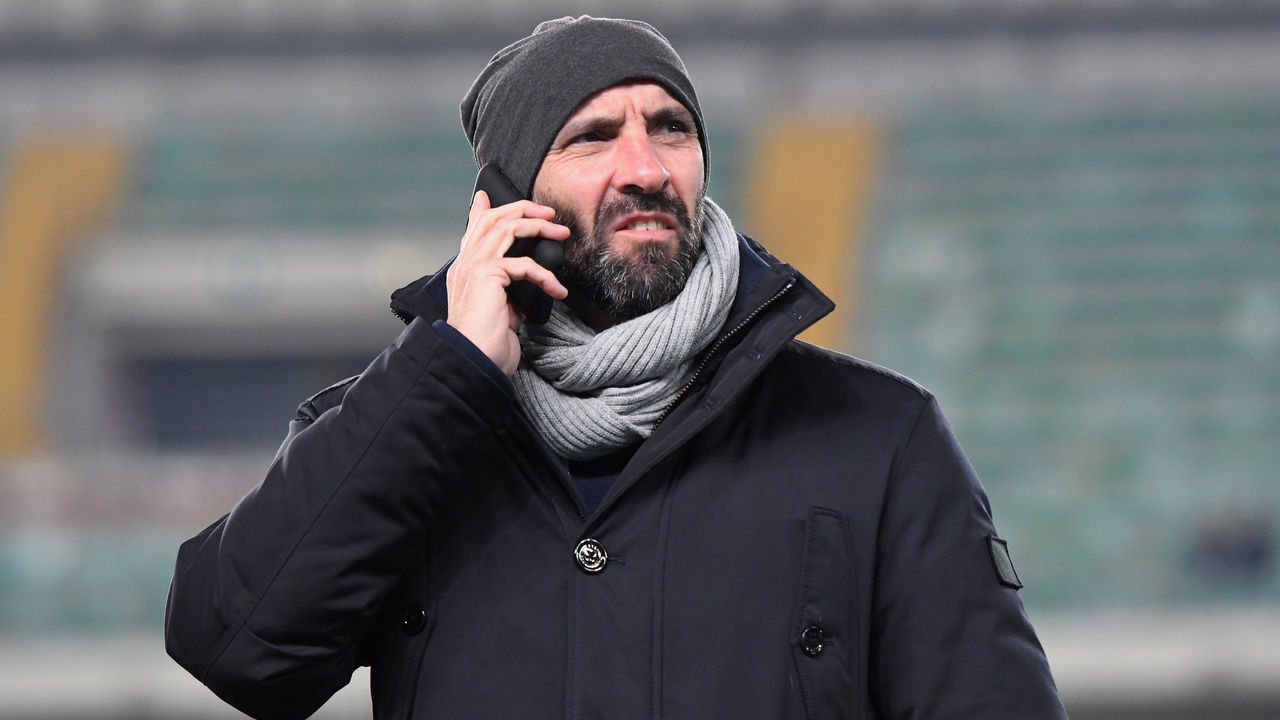 VERONA, ITALY - FEBRUARY 08: As Roma Sport director Ramon Rodriguez Monchi looks on before the Serie A match between Chievo Verona and AS Roma at Stadio Marc'Antonio Bentegodi on February 8, 2019 in Verona, Italy.