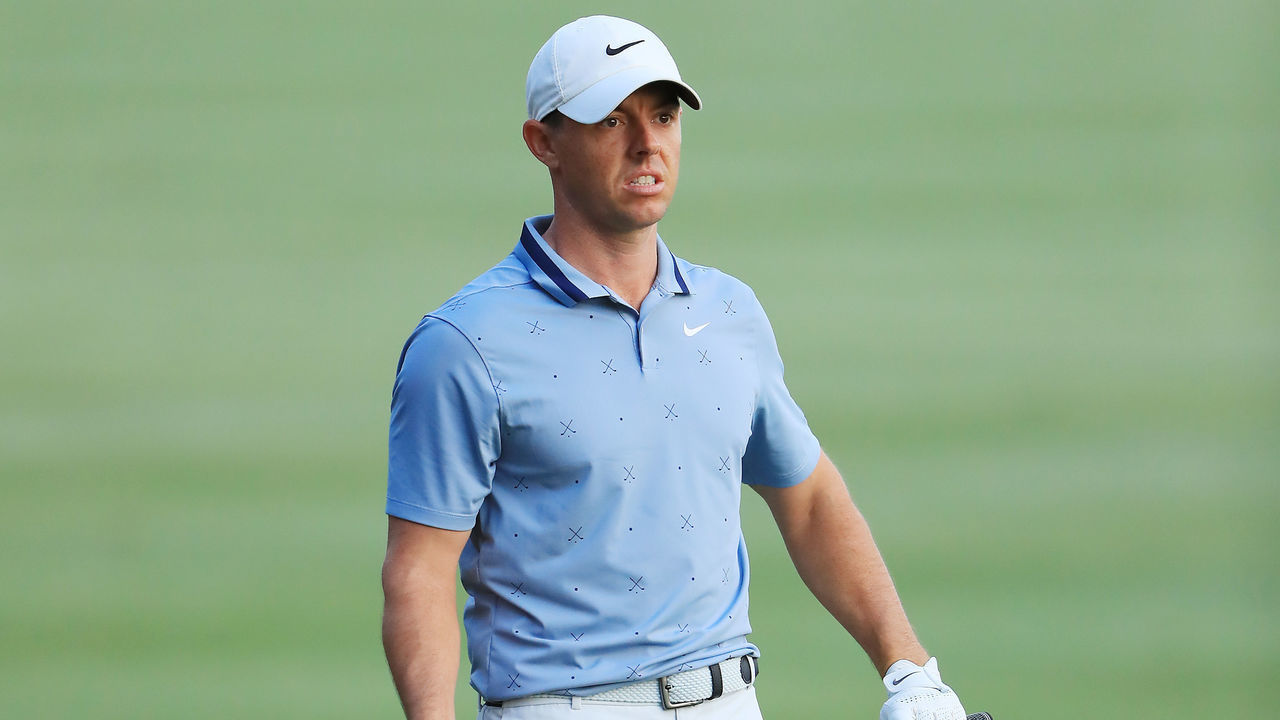 PONTE VEDRA BEACH, FLORIDA - MARCH 15: Rory McIlroy of Northern Ireland plays his second shot on the 18th hole during the second round of The PLAYERS Championship on The Stadium Course at TPC Sawgrass on March 15, 2019 in Ponte Vedra Beach, Florida.
