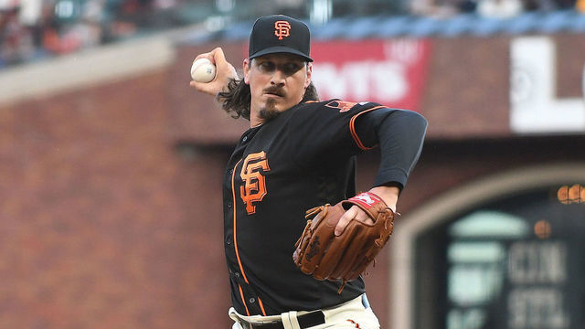 SAN FRANCISCO, CA - JULY 14: San Francisco Giants starting pitcher Jeff Samardzija (29) delivers a pitch in an MLB game between the San Francisco Giants and Oakland Athletics at AT&T Park in San Francisco, CA on July 14, 2018.